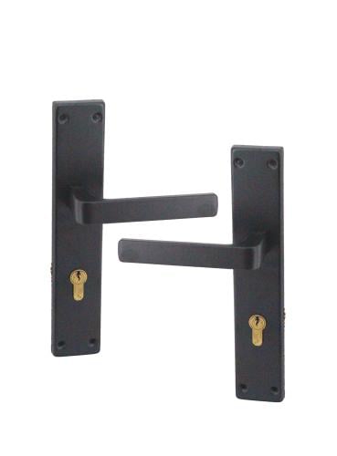 مقبض باب بليت