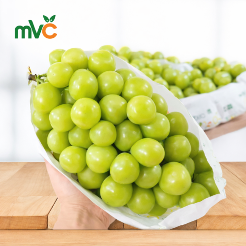 عنب الموسكات الصيني 1 كغ