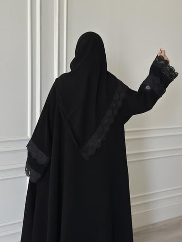 عباية كلوش قماش (سراميك)بأكمام دبل كلفه