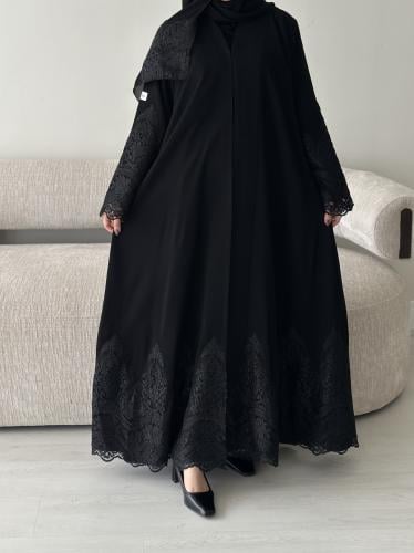 عباية كلوش قماش (ملكي) اضافة دانتيل