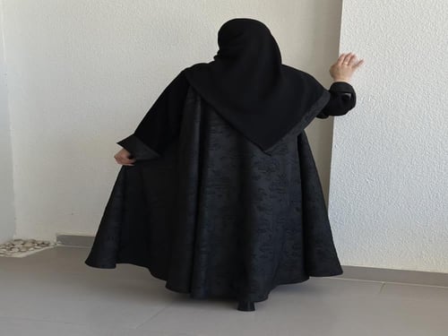 عباية كلوش قماش (جاكار)