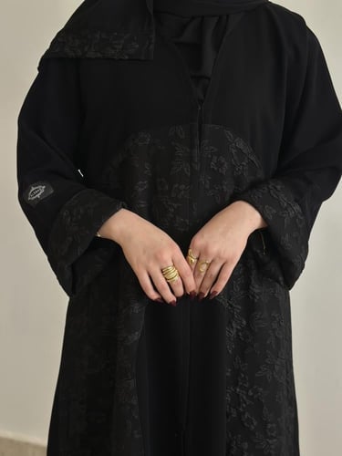 عباية نص كلوش قماش(سراميك+جاكار هندي)