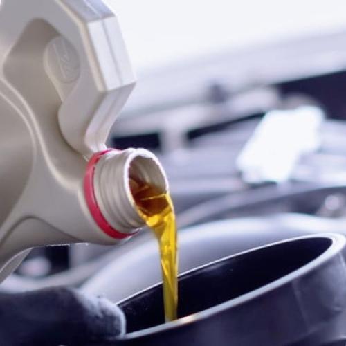 خدمة تغيير زيت المحرك مع الفلتر في المدينة المنورة...