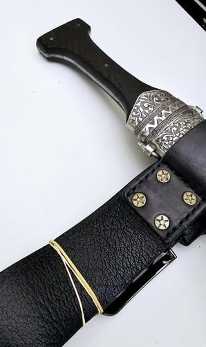 خنجر قديمي فضه