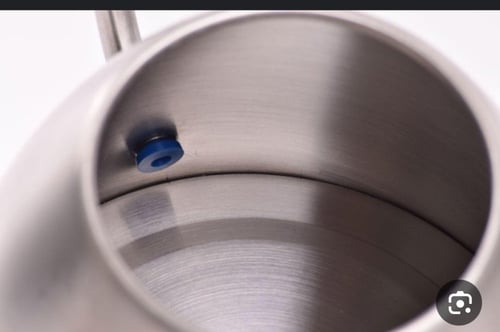 منظم تدفق الماء يوجد حجمين