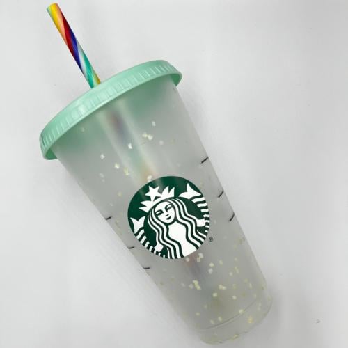 كوب بلاستك مع مصاص ٥٠٠ مل