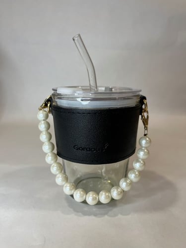 كوب زجاج مع مسكه جلد ولؤلؤ + مصاص زجاج
