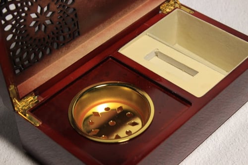 طقم خشبي ( ربع تولة + أوقية عود + مبخرة )