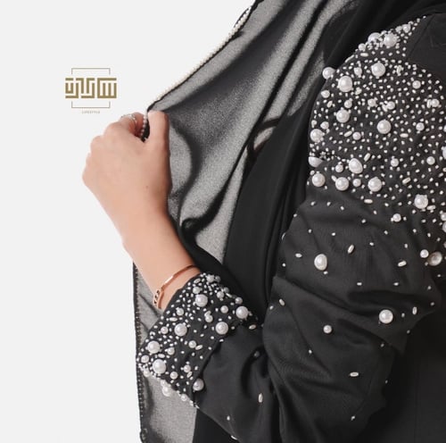 اكاسيا عبايه طلب خاص من 10 الى 15 يوم