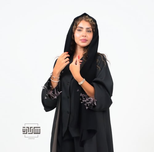 ‏‎ريناتا ... عبايه مصنوعه من الكريب الفرنسي دبل في...