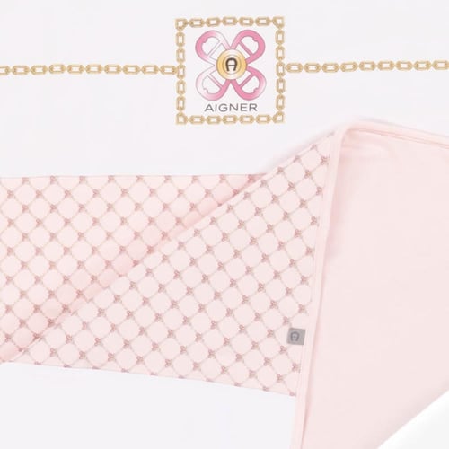 بطانية للبنات ماركة AIGNER