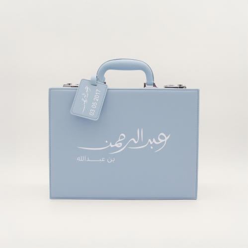 حقيبة جلدية فاخرة بالاسم- سماوي