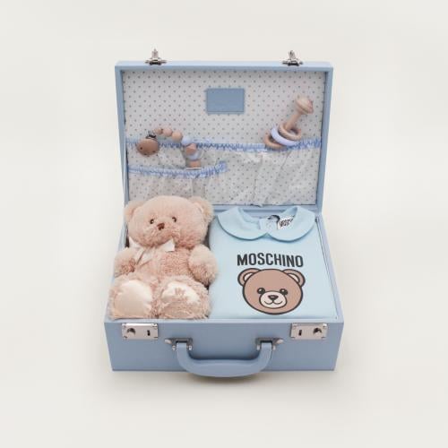 حقيبة جلدية فاخرة بلباس من Moschino