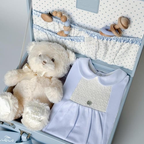 حقيبة جلدية بطقم براند PAZ Rodríguez