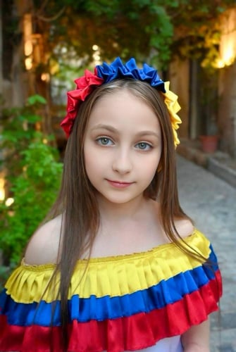 فستان فانزويلا التقليدي