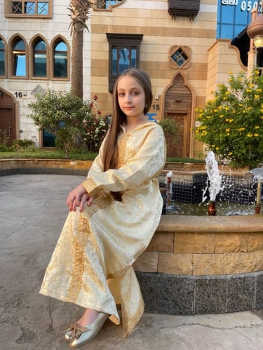 الزي المغربي بناتي ( قفطان مغربي )