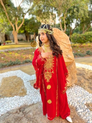 ثوب النشل النجدي الاحمر