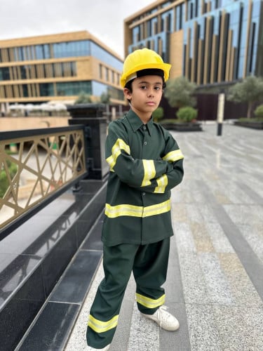 زي الدفاع المدني ولادي