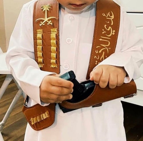 مجند مع طباعه الاسم