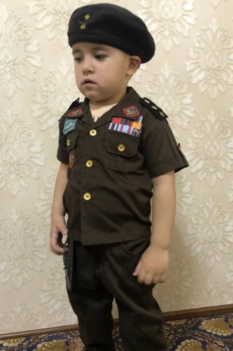 زي الشرطي الصغير