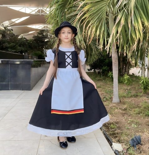 فستان اللماني تقليدي