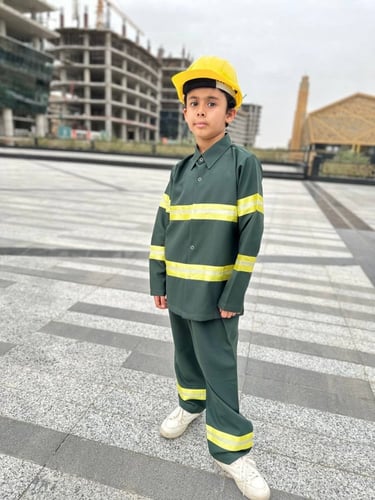 زي الدفاع المدني ولادي