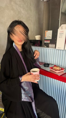 BL008 (نص كلوش كريب ملكي كوري بأكمام داخليه موف)