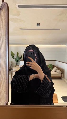 BL015 (مخمل نص بشت بأكمام شك)