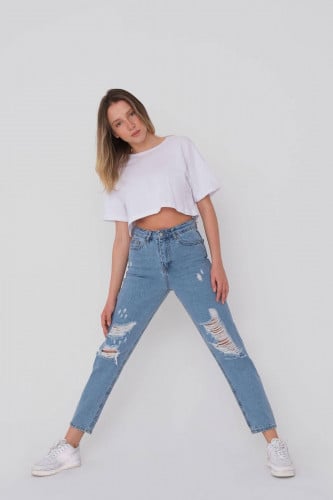 بنطلون جينز ممزق