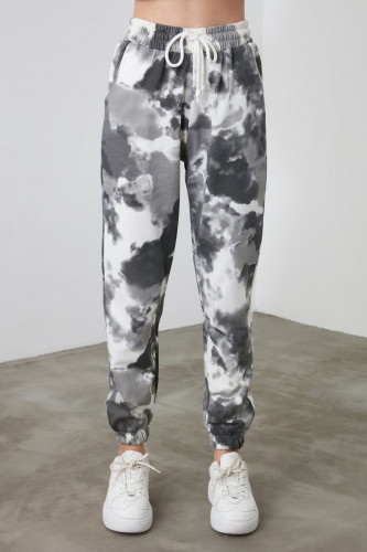 بنطلون رياضي من ترينديول