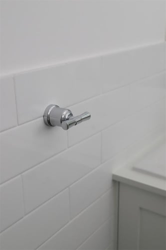 علاقة مناشف اللون الكروم (يورك تاريخي) نيرو / Nero