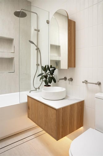 خلاط مغسلة جداري فتحتين اللون النيكل المصقول مع ال...