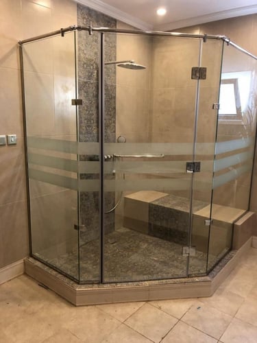 شاور زجاج سكوريت تفصيل حسب الطلب مدينة جدة فقط