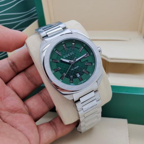 ساعة قوتشي الرجالية