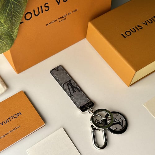 ميدالية لويس فيتون