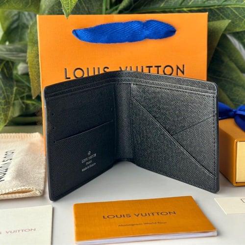 محفظة لويس فيتون