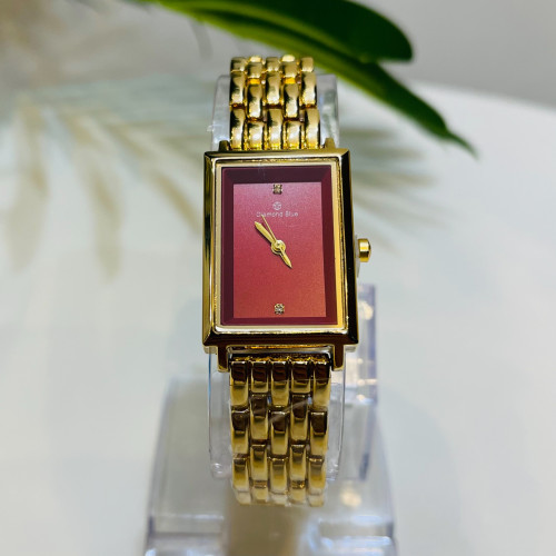 ساعة نسائية