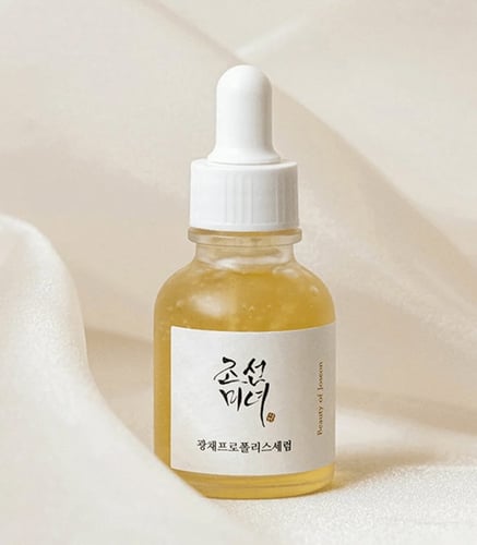 سيروم النضارة بخلاصة العسل والنياسيناميد من بيوتي...