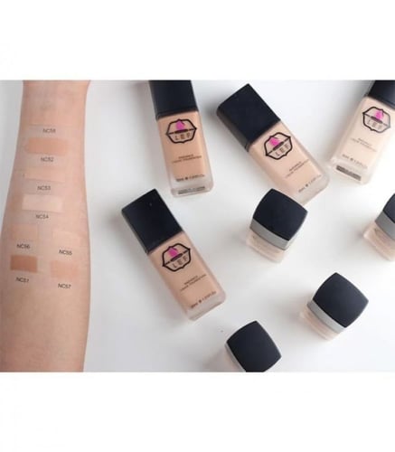 كريم أساس سائل لاشراقة طبيعية NC53 بيج من ليف 30مل