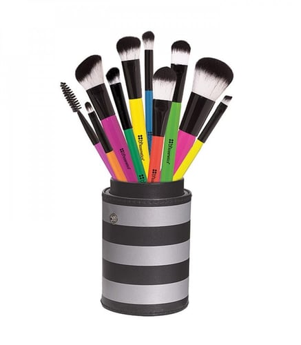 طقم فرش مكياج بوب ارت مكون من 10 قطع من بي اتش كوز...