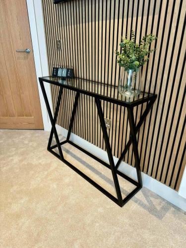 طاولة كنسول حديد اسود 110*30 * 85 CM