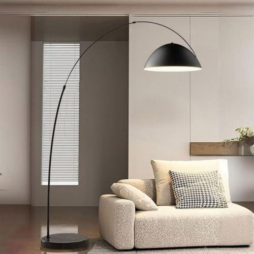 اضاءة ارضية ستاند مائل برأس اباجورة دائري لون أسود...