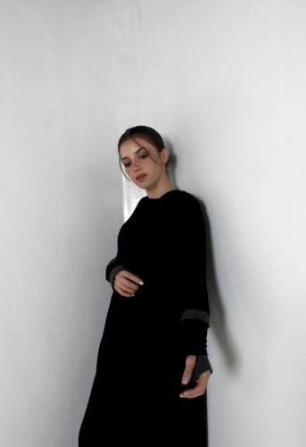 Black & Grey velvet abaya