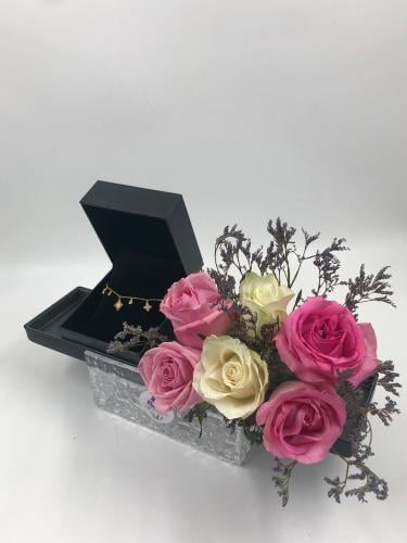 قيفت فان روز