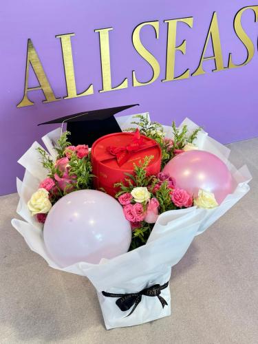 باقه تخرج كبيرة-لمناسبتك الخاصة