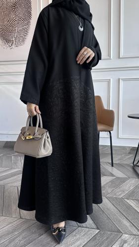 عباية " حنان"