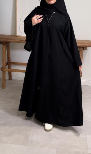عباية " ليان"