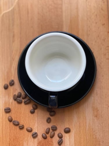 كوب لاتيه سيراميك مع الصحن 250 مل لون أسود