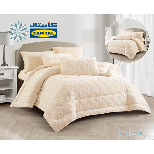 طقم مفرش VIP شتوي مخمل كريمي نفرين 6 قطع