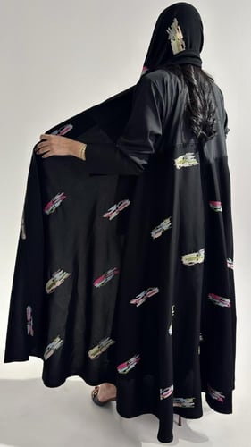 عباية دبل كلوش بتطريز أنيق فاخرة